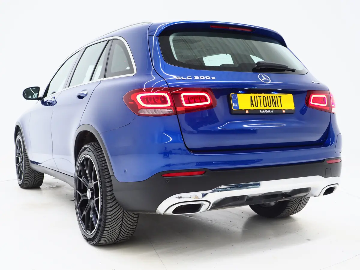 4MATIC Premium Plus | Panoramadak | Trekhaak | Massage | Leder | Stoelkoeling | Sfeerlicht | Carplay