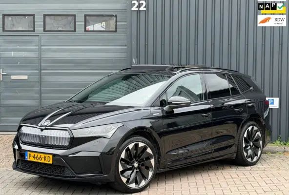 80 Sportline|Soh 90%|Panoramadak|Trekhaak Wegklapbaar|ACC|Cam| Carplay Etc Etc