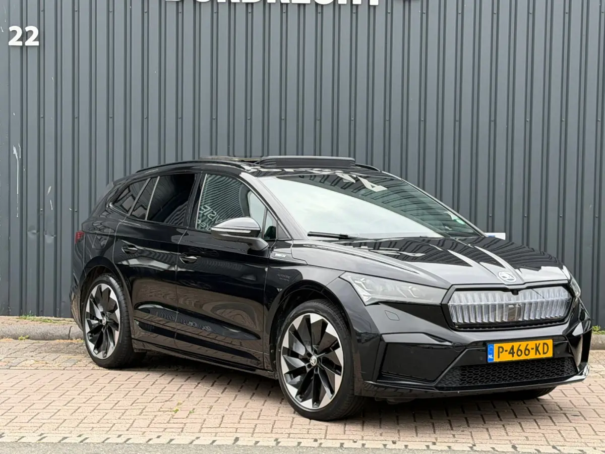 80 Sportline|Soh 90%|Panoramadak|Trekhaak Wegklapbaar|ACC|Cam| Carplay Etc Etc