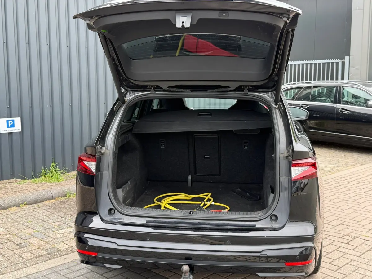 80 Sportline|Soh 90%|Panoramadak|Trekhaak Wegklapbaar|ACC|Cam| Carplay Etc Etc
