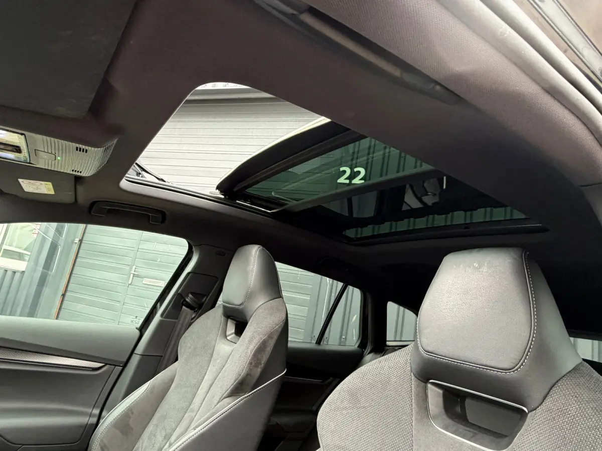 80 Sportline|Soh 90%|Panoramadak|Trekhaak Wegklapbaar|ACC|Cam| Carplay Etc Etc