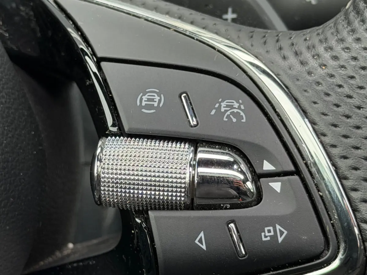 80 Sportline|Soh 90%|Panoramadak|Trekhaak Wegklapbaar|ACC|Cam| Carplay Etc Etc