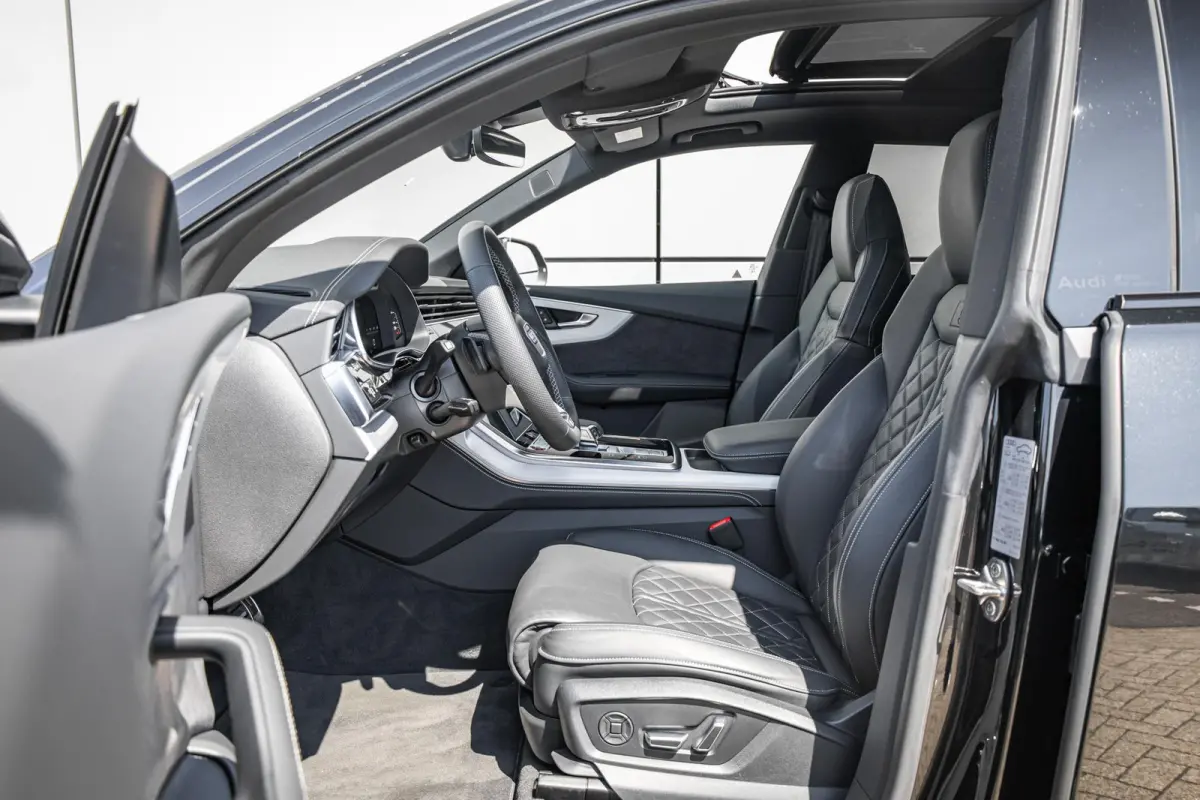 SQ8 4.0 TFSI 507pk quattro | Panoramadak | B&O Advanced | Matrix LED | 360 Camera | 23" Velgen