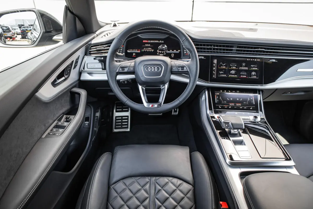SQ8 4.0 TFSI 507pk quattro | Panoramadak | B&O Advanced | Matrix LED | 360 Camera | 23" Velgen