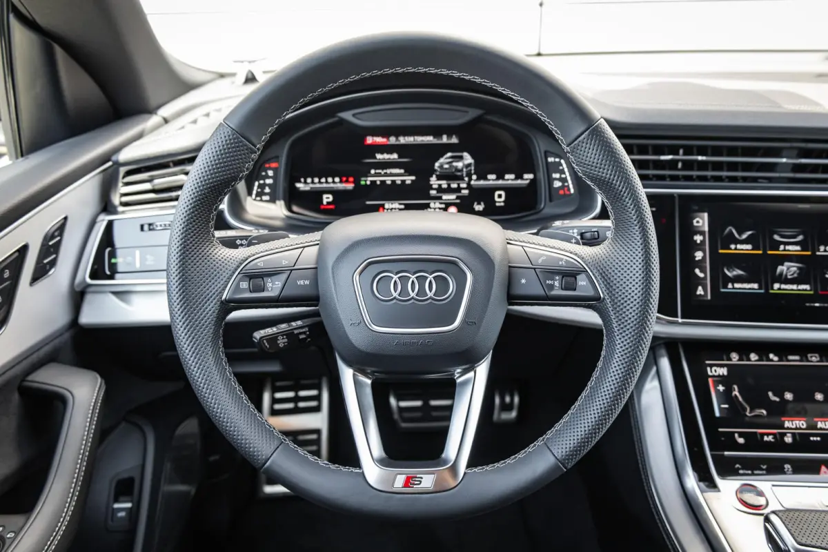 SQ8 4.0 TFSI 507pk quattro | Panoramadak | B&O Advanced | Matrix LED | 360 Camera | 23" Velgen