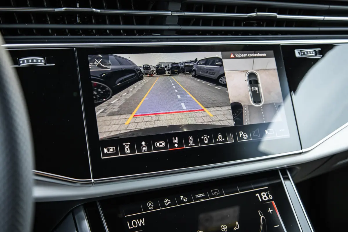 SQ8 4.0 TFSI 507pk quattro | Panoramadak | B&O Advanced | Matrix LED | 360 Camera | 23" Velgen