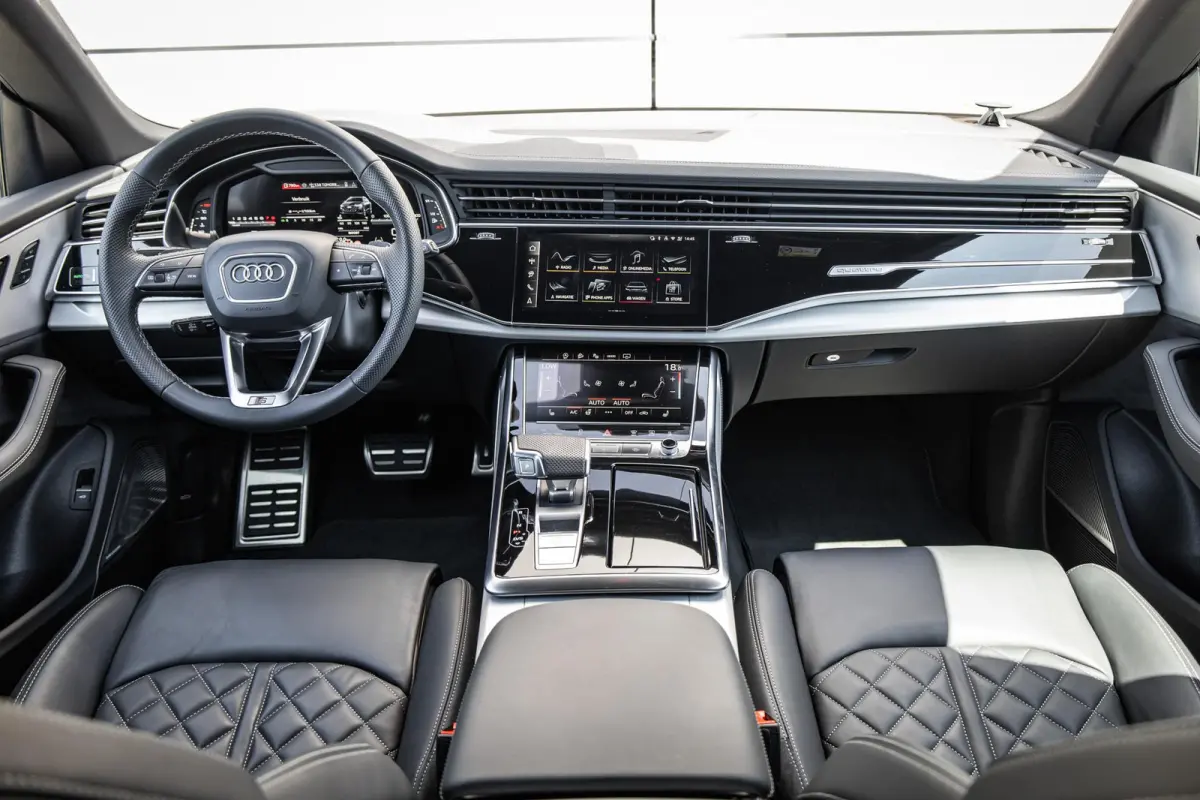 SQ8 4.0 TFSI 507pk quattro | Panoramadak | B&O Advanced | Matrix LED | 360 Camera | 23" Velgen