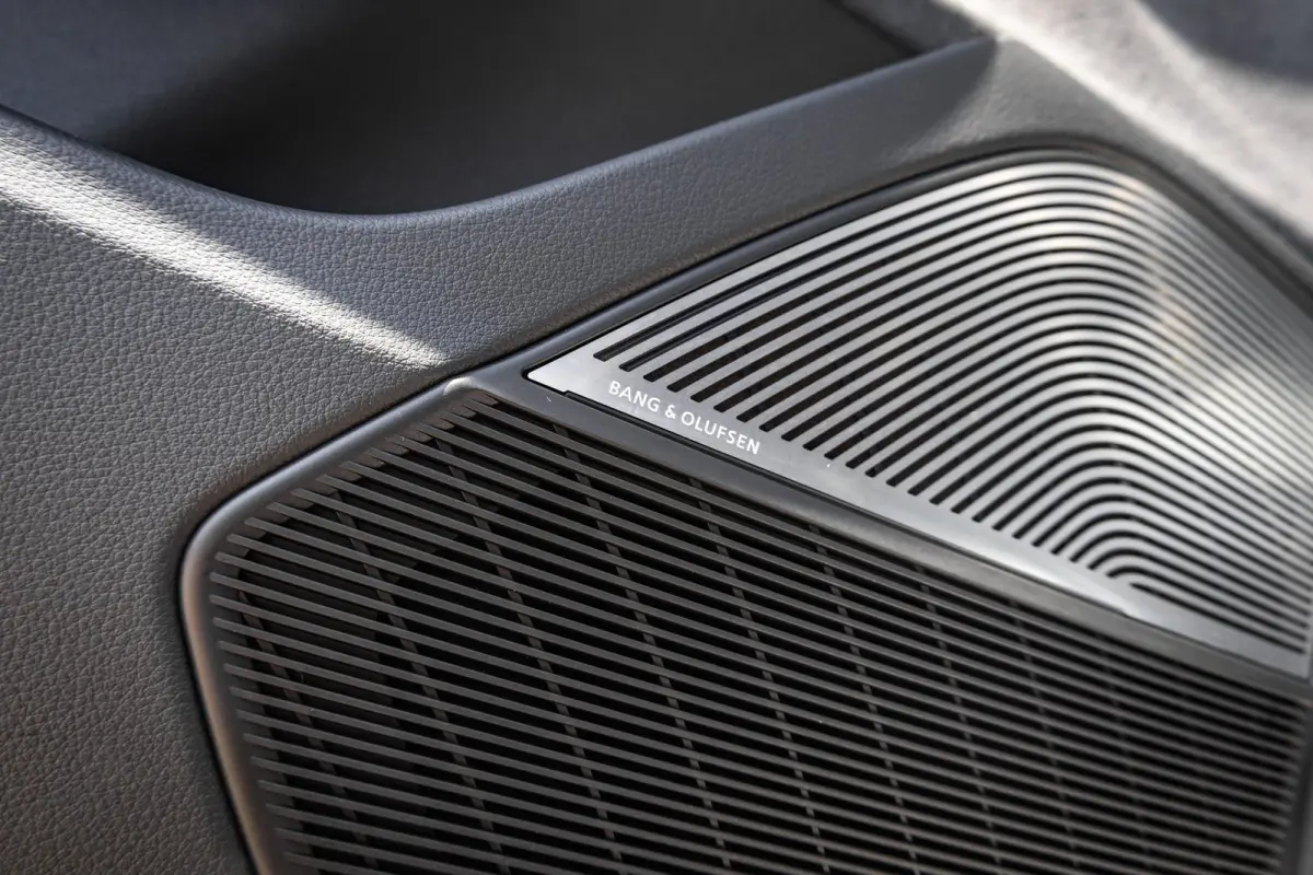 SQ8 4.0 TFSI 507pk quattro | Panoramadak | B&O Advanced | Matrix LED | 360 Camera | 23" Velgen
