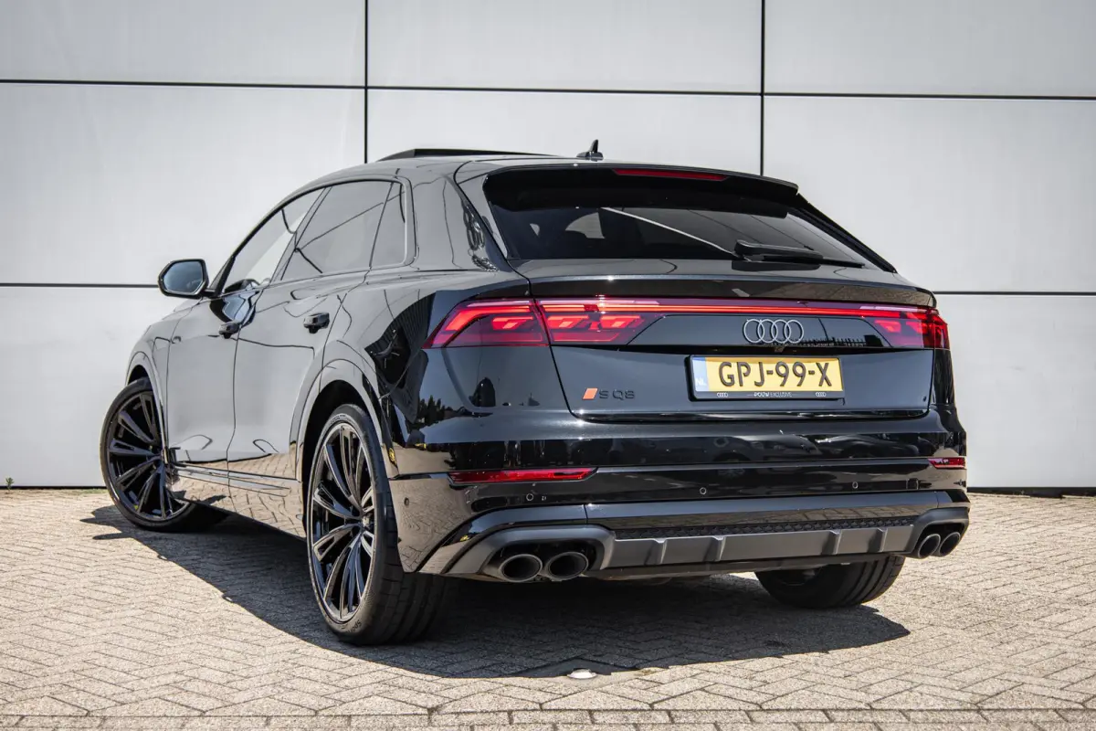 SQ8 4.0 TFSI 507pk quattro | Panoramadak | B&O Advanced | Matrix LED | 360 Camera | 23" Velgen