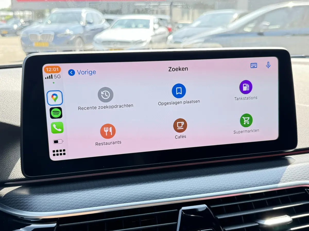 530e High Executive M Sport Panoramadak Trekhaak Harman-Kardon Carplay 19 inch Laser Licht Keyless Entry Head-Up Display SOH 91%