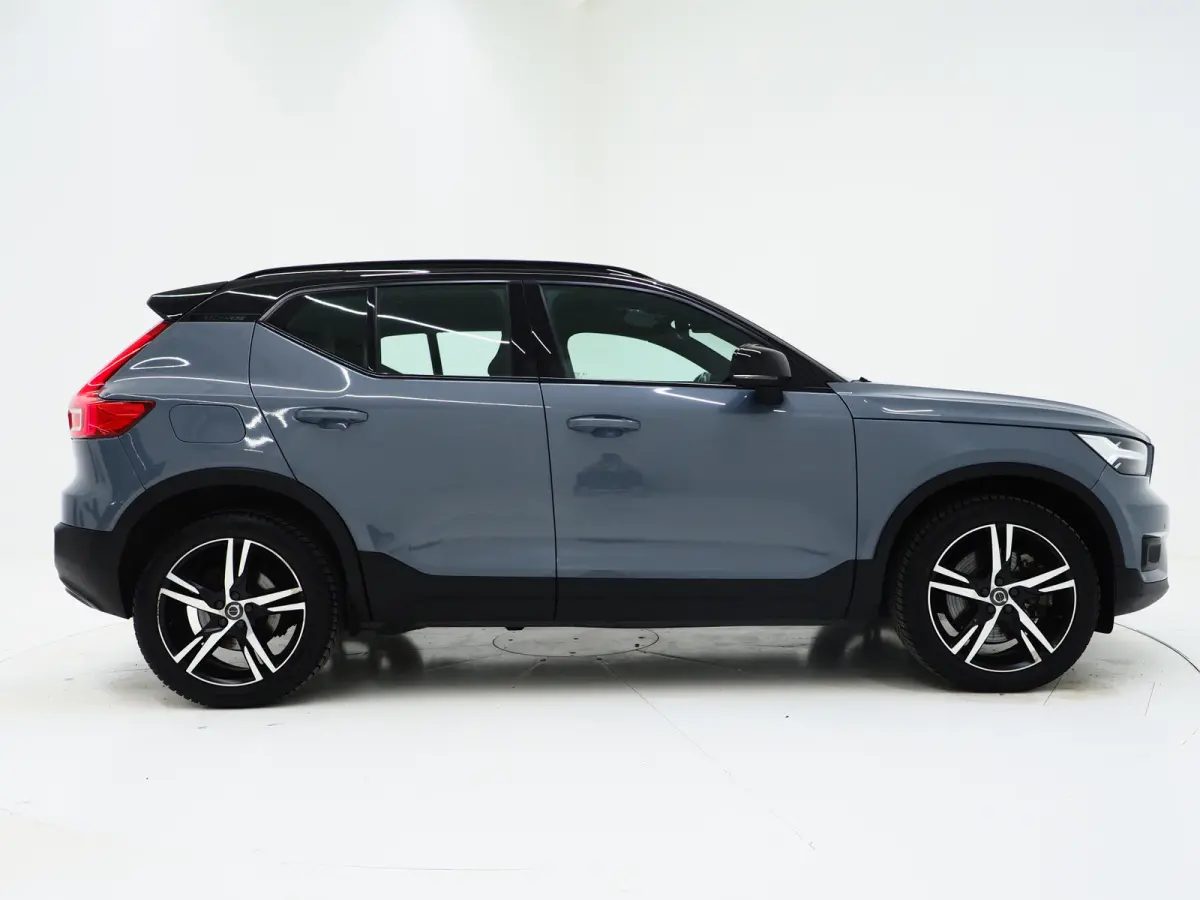 1.5 T5 R-Design | Panoramadak | Leder | Trekhaak | Harman/Kardon | Keyless | Camera | Carplay