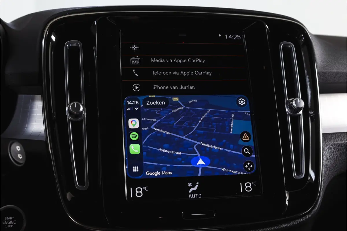 1.5 T3 Business Pro 164 PK | Elek. Trekhaak | Dig. Cockpit | Adapt. Cruise | PDC | NAV + App. Connect | ECC | Elek. Klep | LM 18" |