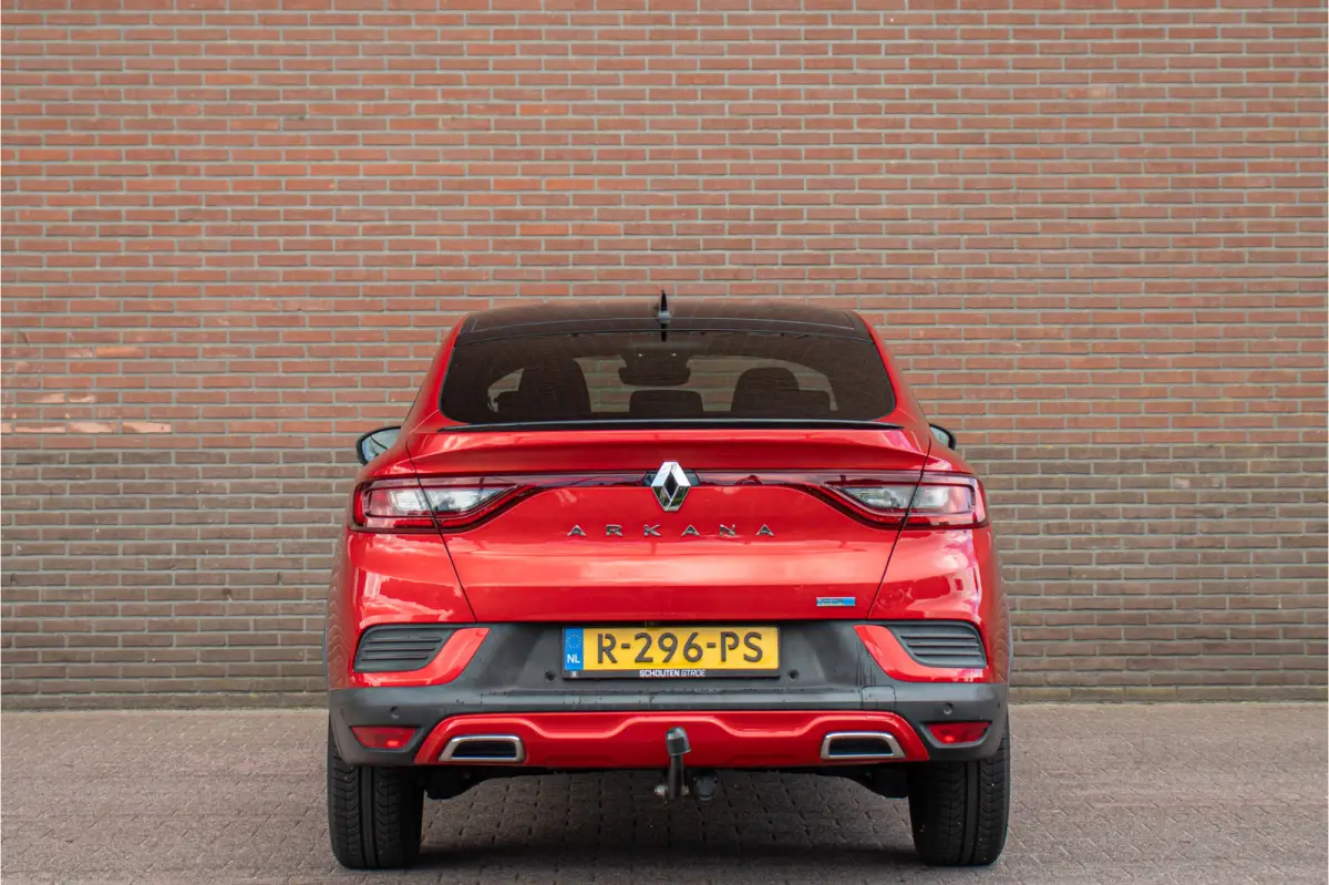 1.6 E-Tech R.S. Line, Origineel NL, Bose, Trekhaak, Adaptive Cruise, Carplay, Stoel & Stuurverwarming, Full LED, Camera.
