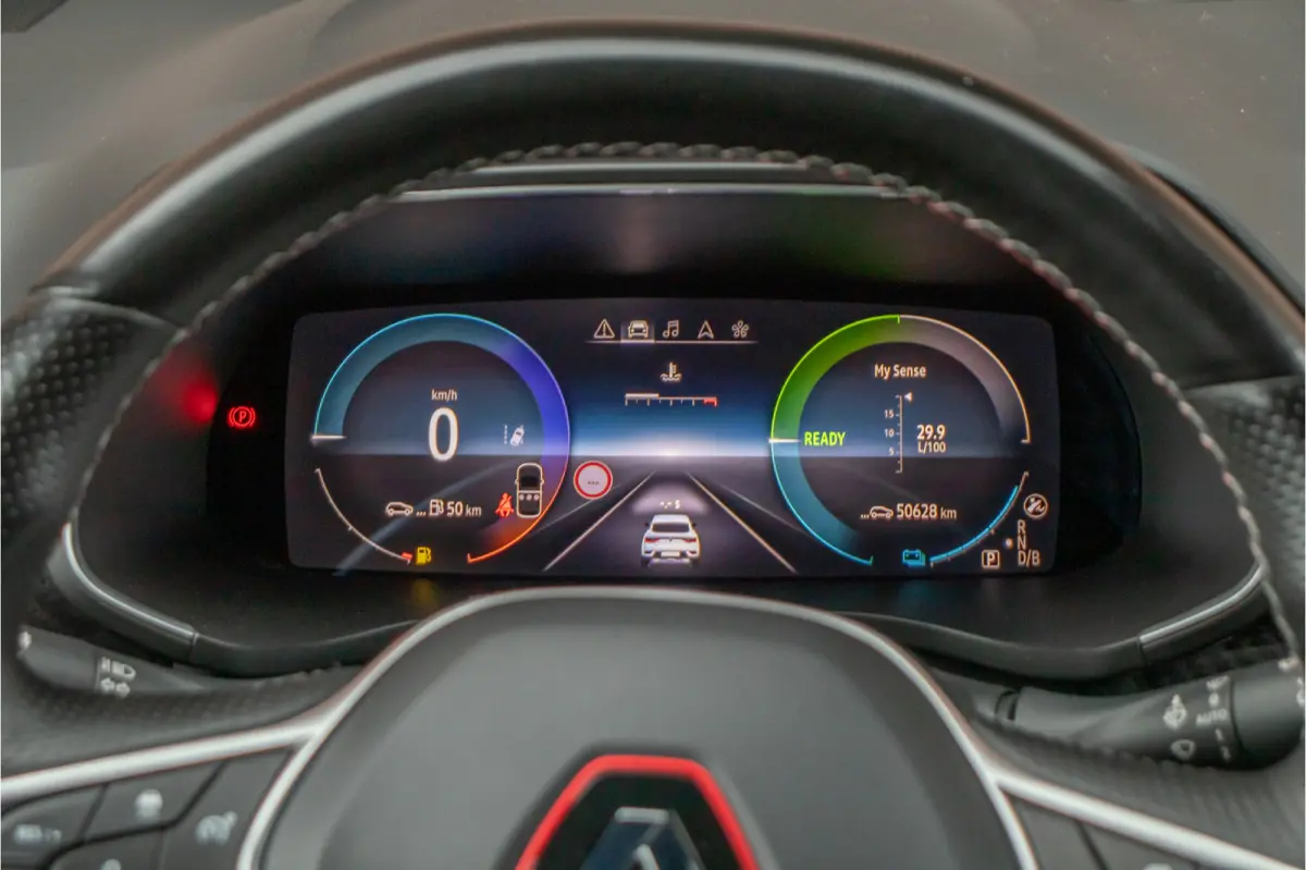 1.6 E-Tech R.S. Line, Origineel NL, Bose, Trekhaak, Adaptive Cruise, Carplay, Stoel & Stuurverwarming, Full LED, Camera.