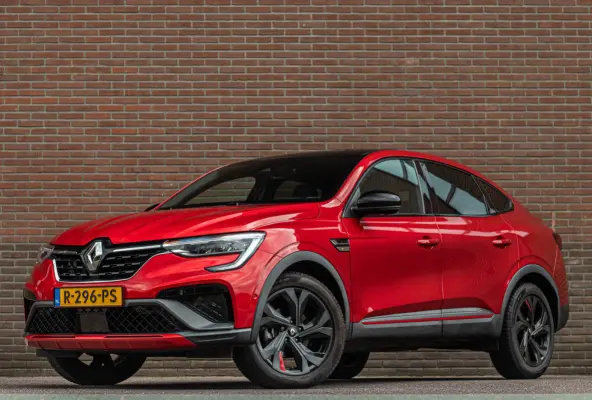 1.6 E-Tech R.S. Line, Origineel NL, Bose, Trekhaak, Adaptive Cruise, Carplay, Stoel & Stuurverwarming, Full LED, Camera.
