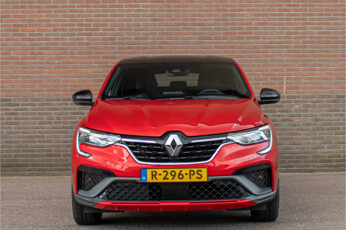 1.6 E-Tech R.S. Line, Origineel NL, Bose, Trekhaak, Adaptive Cruise, Carplay, Stoel & Stuurverwarming, Full LED, Camera.