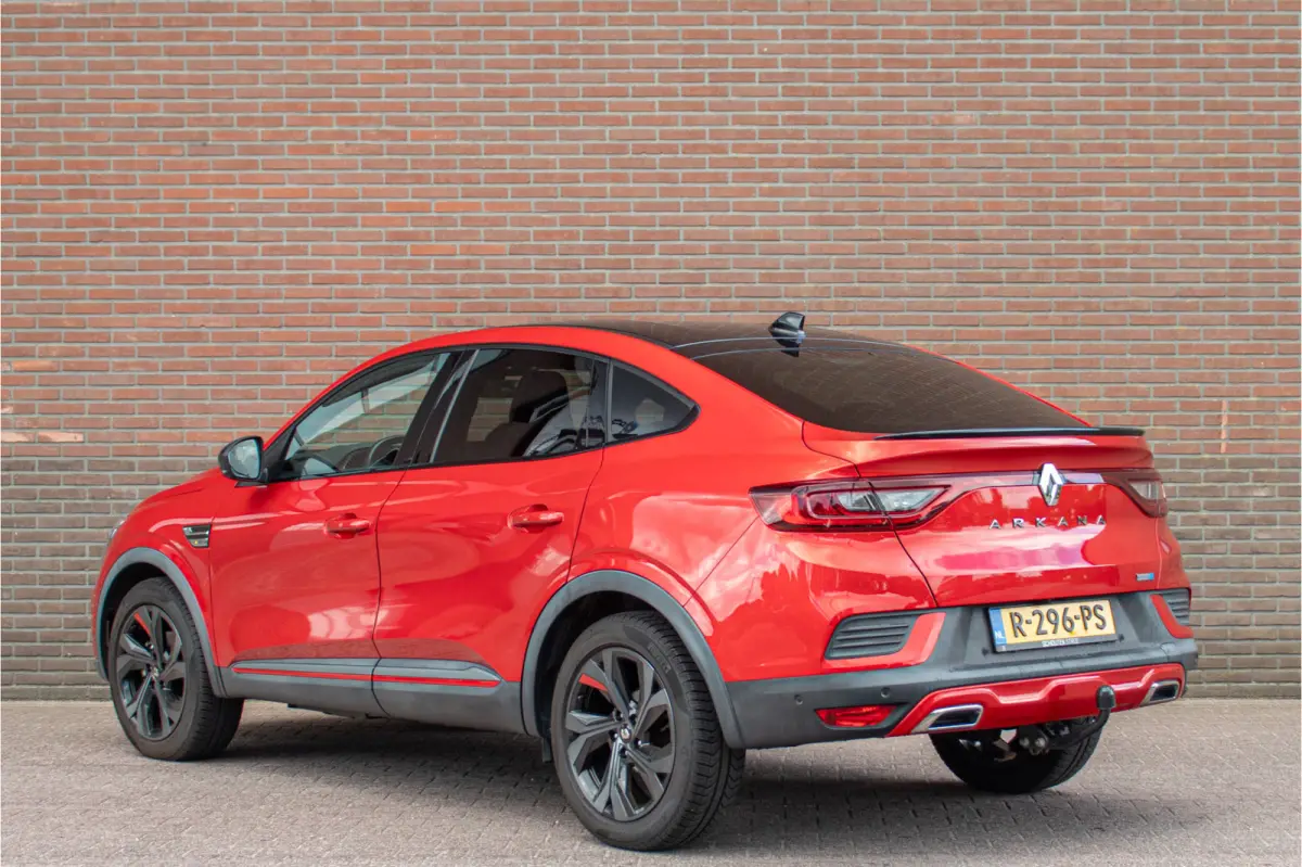 1.6 E-Tech R.S. Line, Origineel NL, Bose, Trekhaak, Adaptive Cruise, Carplay, Stoel & Stuurverwarming, Full LED, Camera.