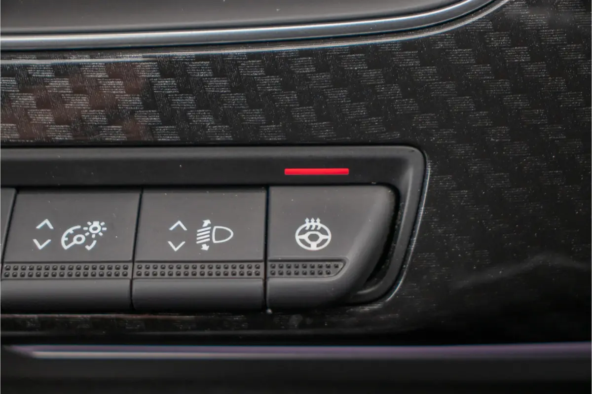 1.6 E-Tech R.S. Line, Origineel NL, Bose, Trekhaak, Adaptive Cruise, Carplay, Stoel & Stuurverwarming, Full LED, Camera.