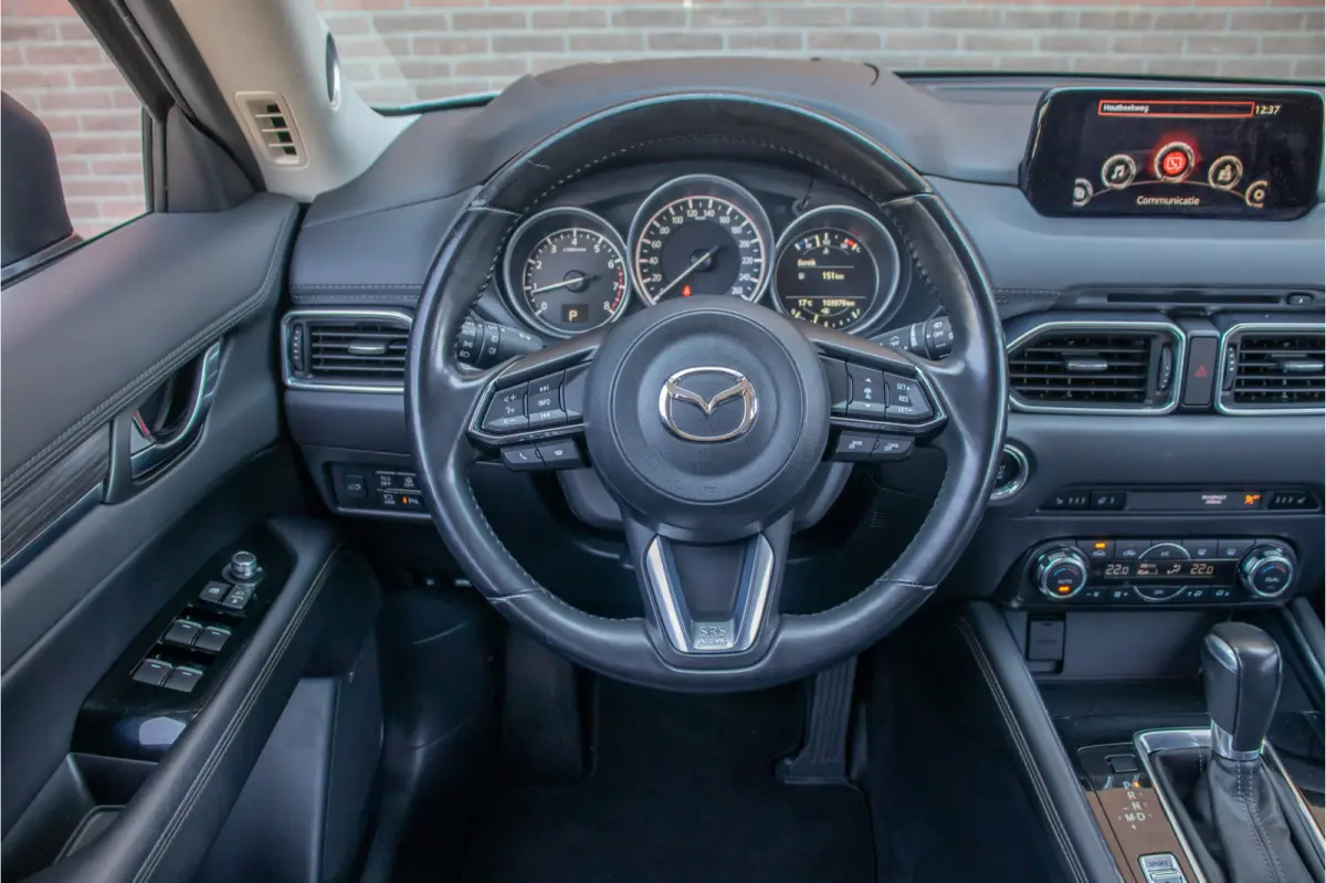2.5 SkyActiv-G Exclusive-Line 4WD, 360 Camera, Adaptive Cruise, Trekhaak, Leder, Head-up, Memory, Stoel & Stuurverwarming.
