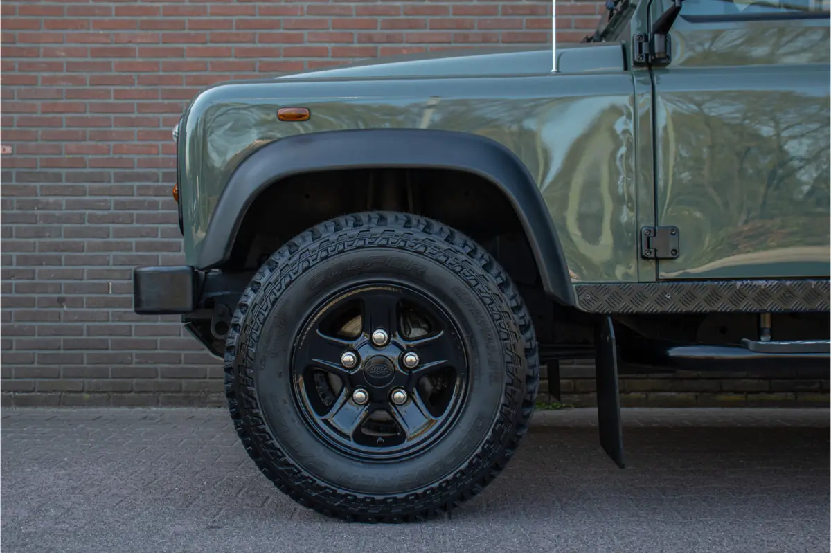 2.4 TD Soft Top E, 78.000km NAP, Origineel NL, Trekhaak, Elektrische ramen, Radio/CD, Centrale vergrendeling.
