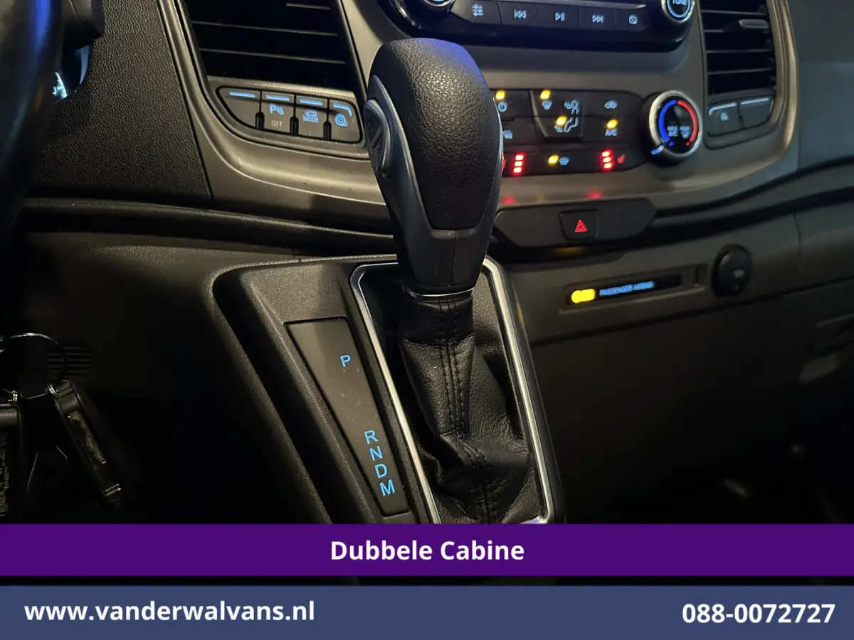 2.0 TDCI 130pk Automaat L2H1 Dubbele cabine Euro6 Airco | 6-Zits | Camera | Navigatie | LED Apple Carplay, Android Auto, Cruisecontrol, Stoelverwarming, Verwarmde voorruit, Trekhaak, Parkeer