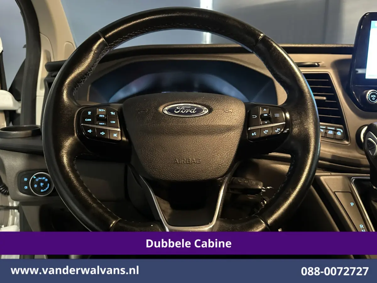 2.0 TDCI 130pk Automaat L2H1 Dubbele cabine Euro6 Airco | 6-Zits | Camera | Navigatie | LED Apple Carplay, Android Auto, Cruisecontrol, Stoelverwarming, Verwarmde voorruit, Trekhaak, Parkeer
