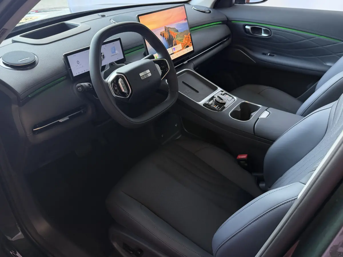 1.5 MAX+ PHEV LONG RANGE 136 KM | PANORAMADAK | MASSAGE