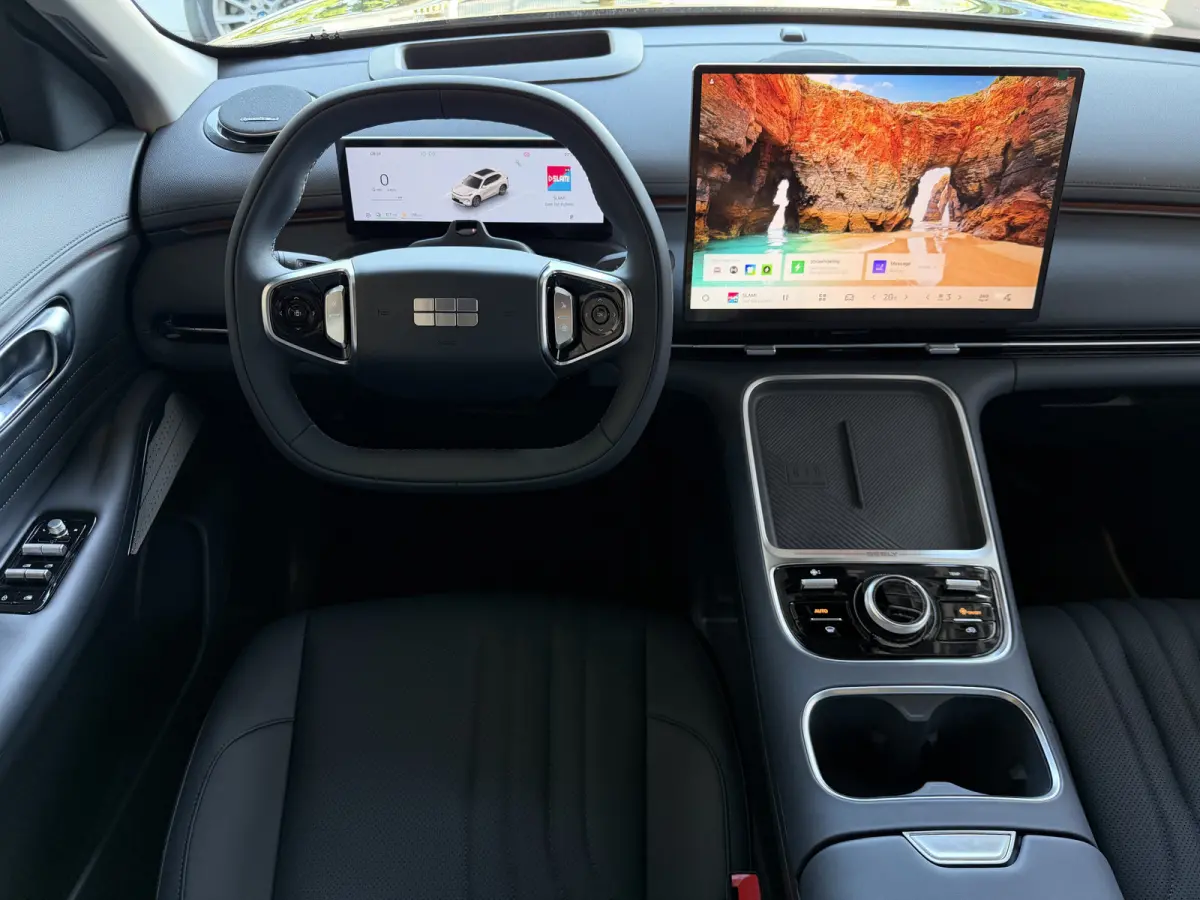1.5 MAX+ PHEV LONG RANGE 136 KM | PANORAMADAK | MASSAGE