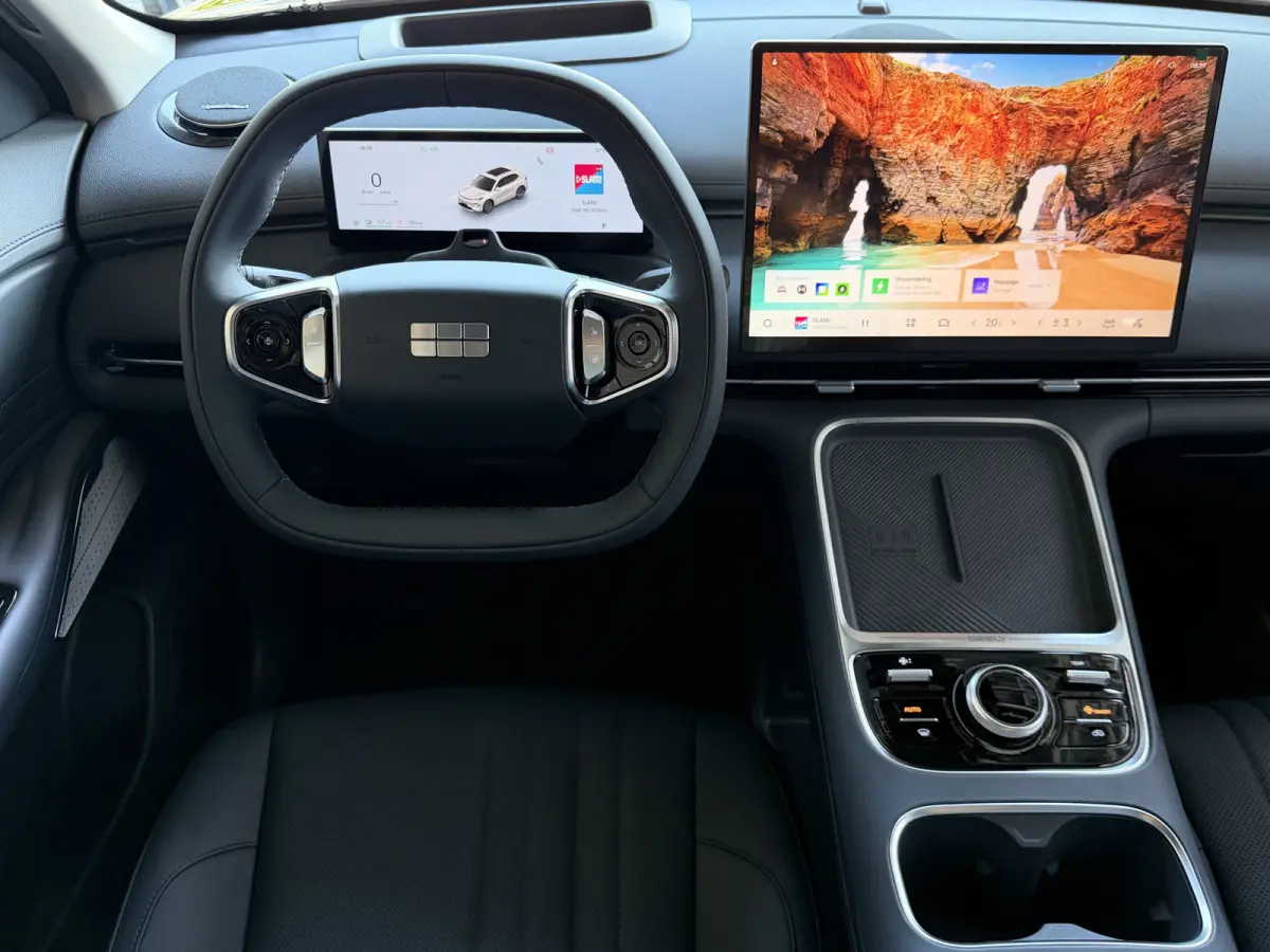 1.5 MAX+ PHEV LONG RANGE 136 KM | PANORAMADAK | MASSAGE