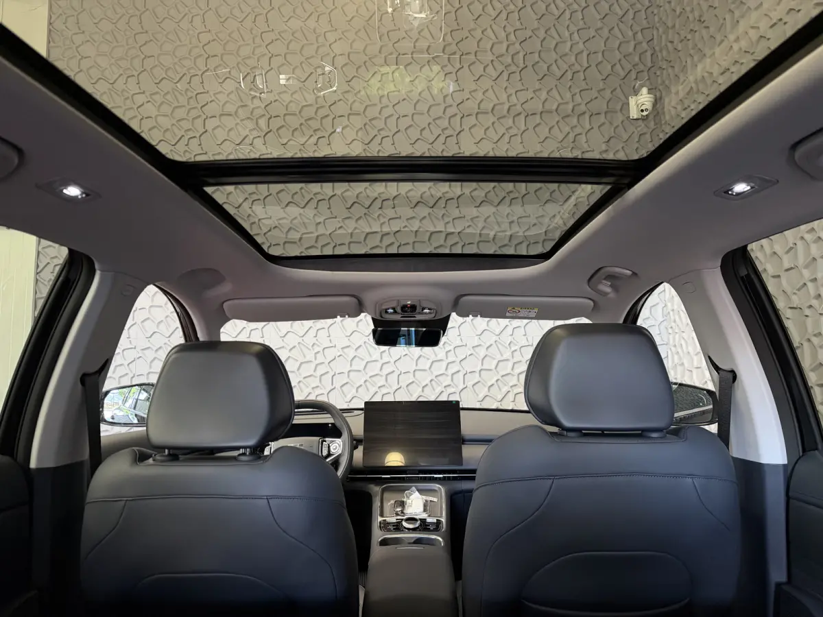 1.5 MAX+ PHEV LONG RANGE 136 KM | PANORAMADAK | MASSAGE