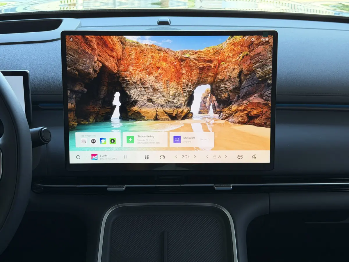 1.5 MAX+ PHEV LONG RANGE 136 KM | PANORAMADAK | MASSAGE