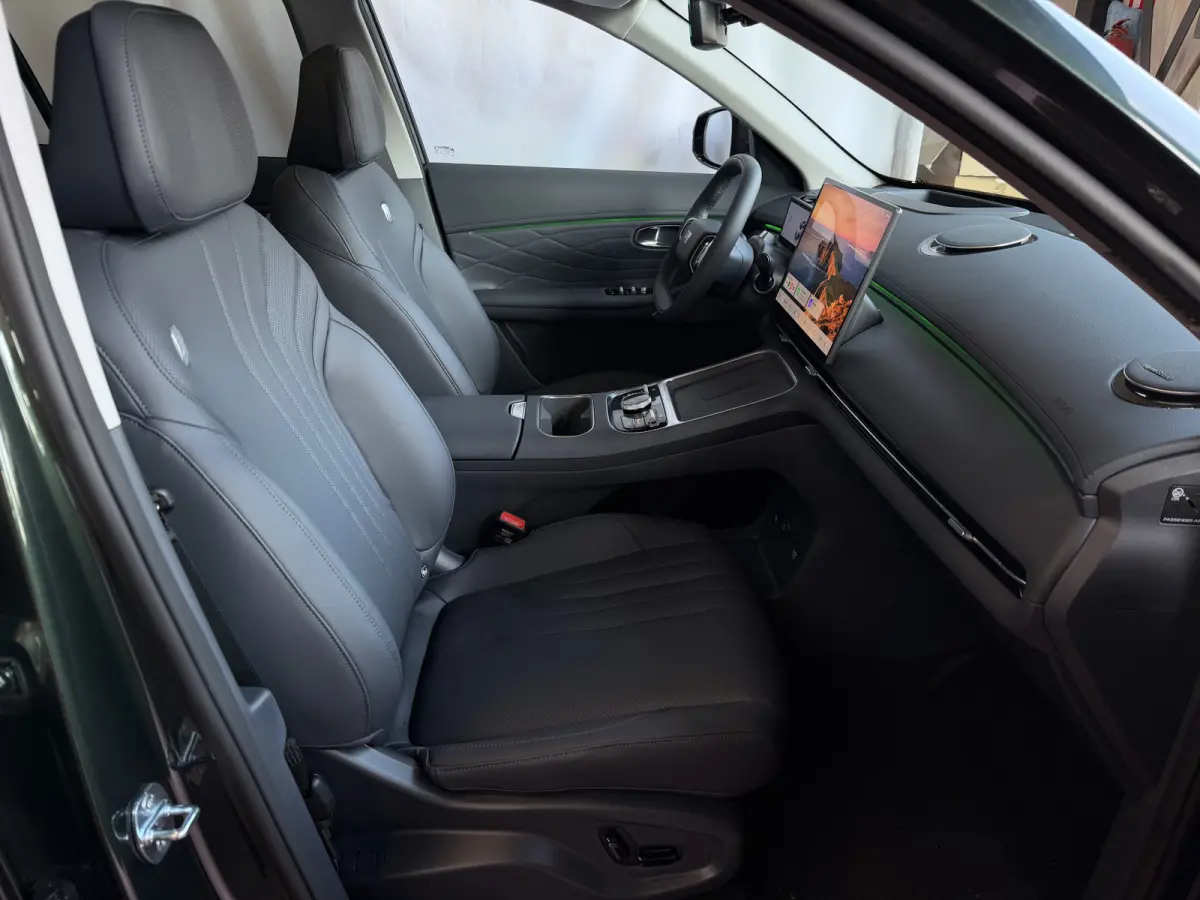 1.5 MAX+ PHEV LONG RANGE 136 KM | PANORAMADAK | MASSAGE
