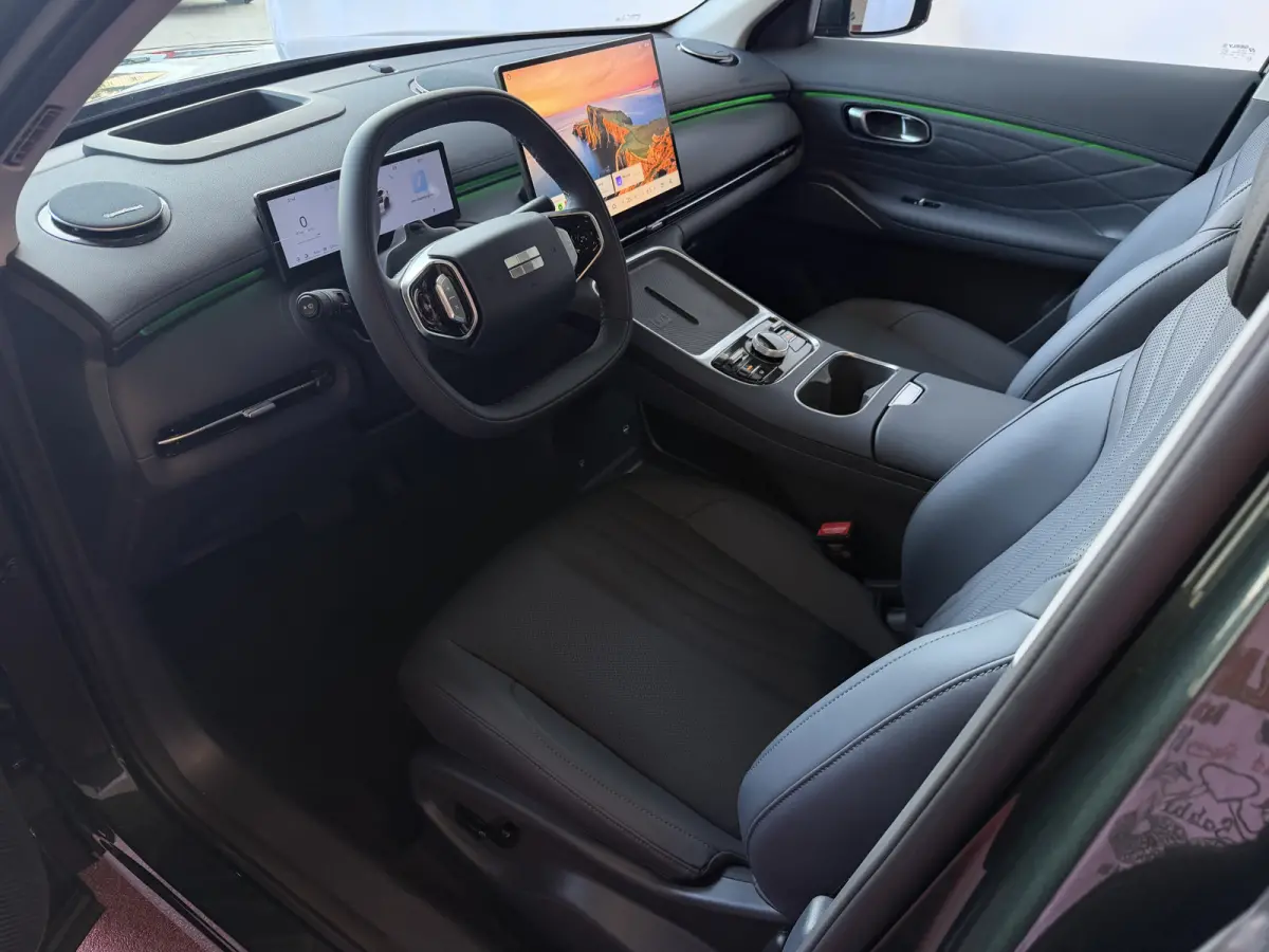 1.5 MAX+ PHEV LONG RANGE 136 KM | PANORAMADAK | MASSAGE