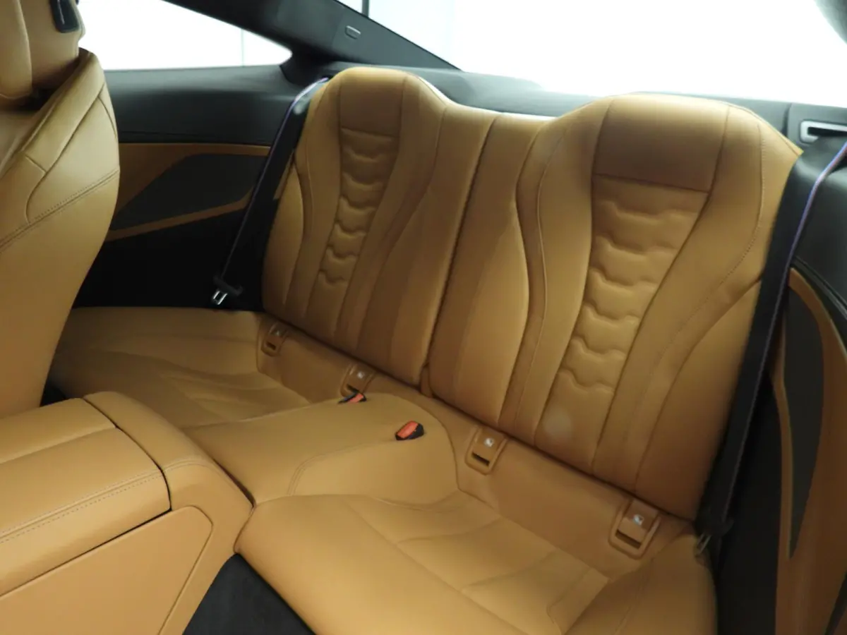 840i xDrive | M-Sportpakket | Laserlicht | Leder | HUD | Active cruise | Keyles go | M-Zetels | DAB | Hifi speakers | Alu 20 inch