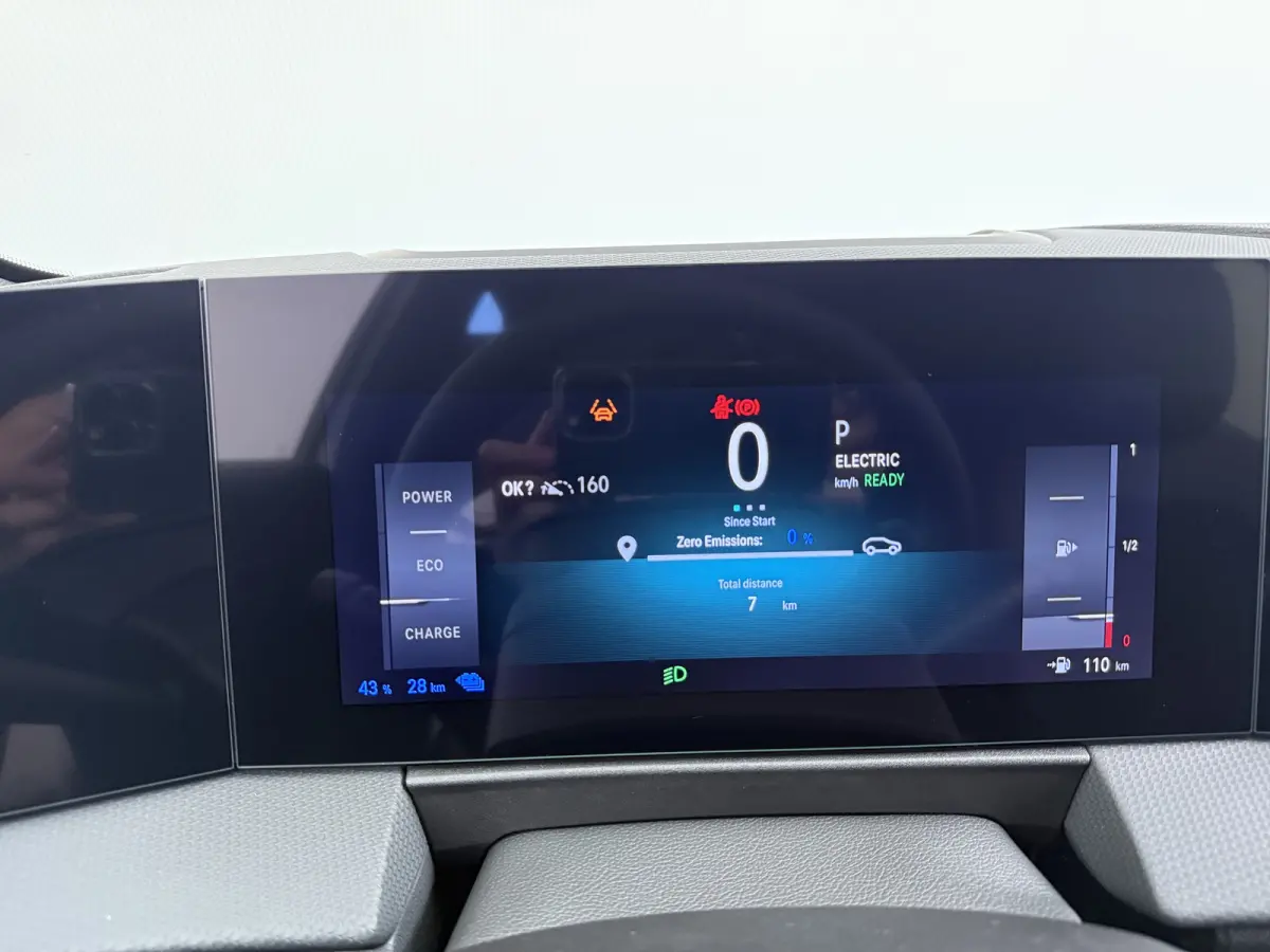 GS - Plug-In Hybrid | 3,7 kW boordlader | 7,4 kW boordlader | Achteruitrijcamera 180°