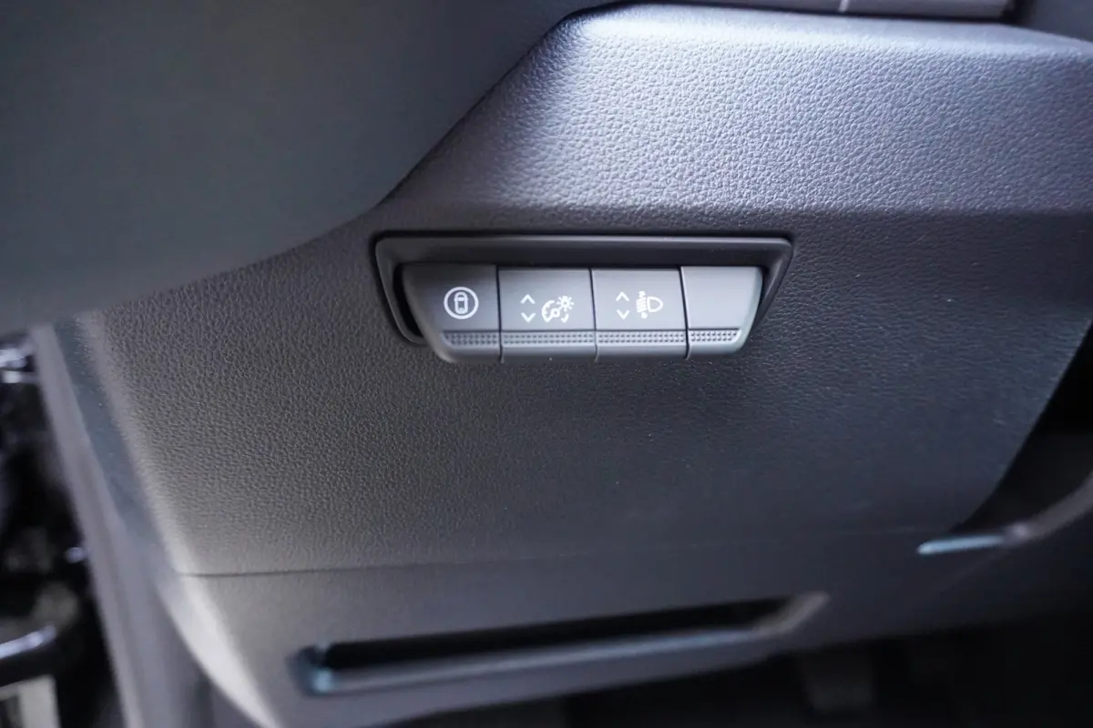T35 L2H2 Advance long range 87 kWh 143PK Automaat nr. V075 | Climate | Cruise | Apple CP