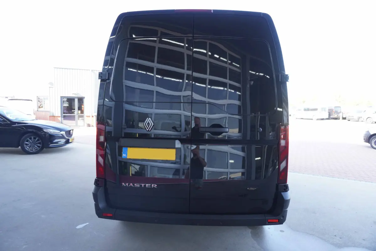 T35 L2H2 Advance long range 87 kWh 143PK Automaat nr. V075 | Climate | Cruise | Apple CP
