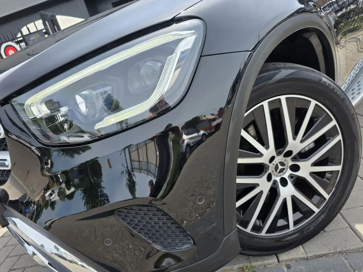 4MATIC Premium Plus