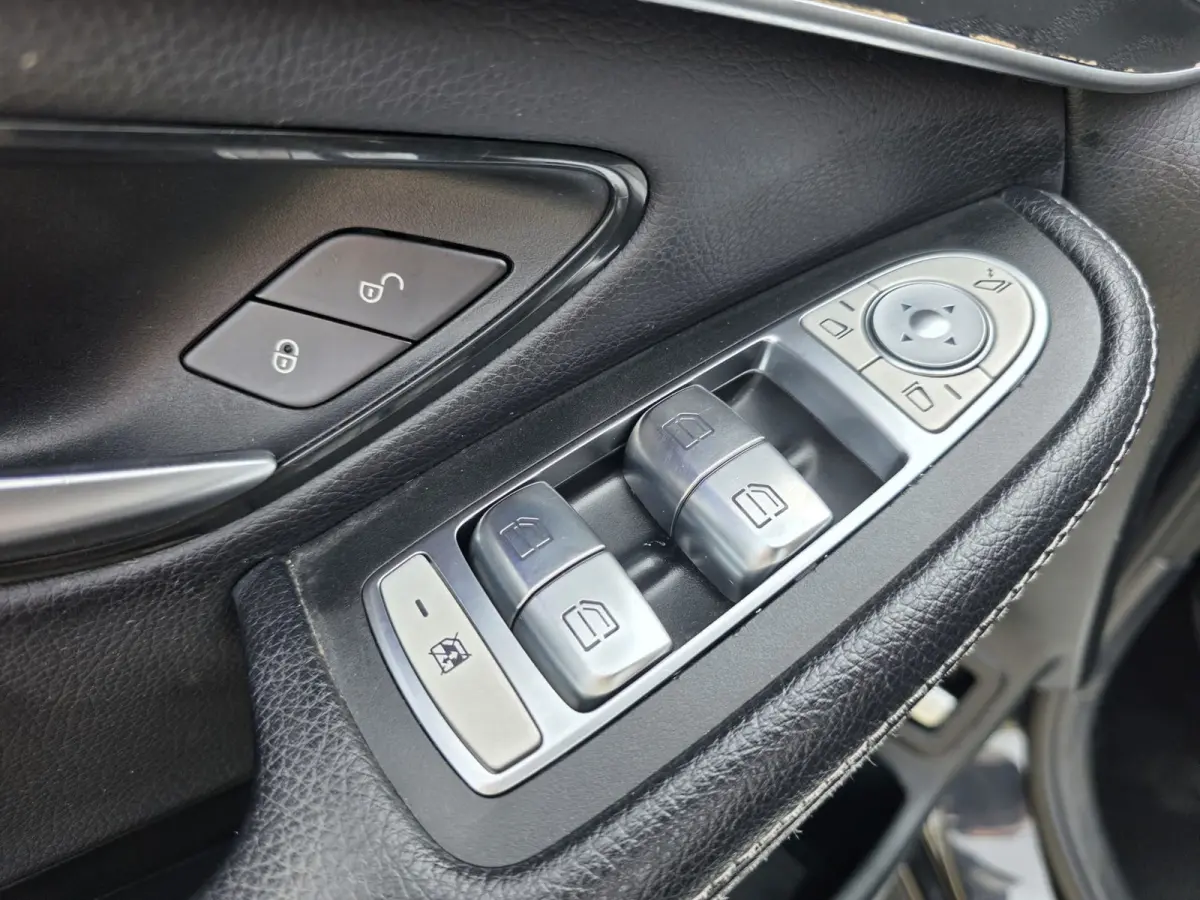 4MATIC Premium Plus