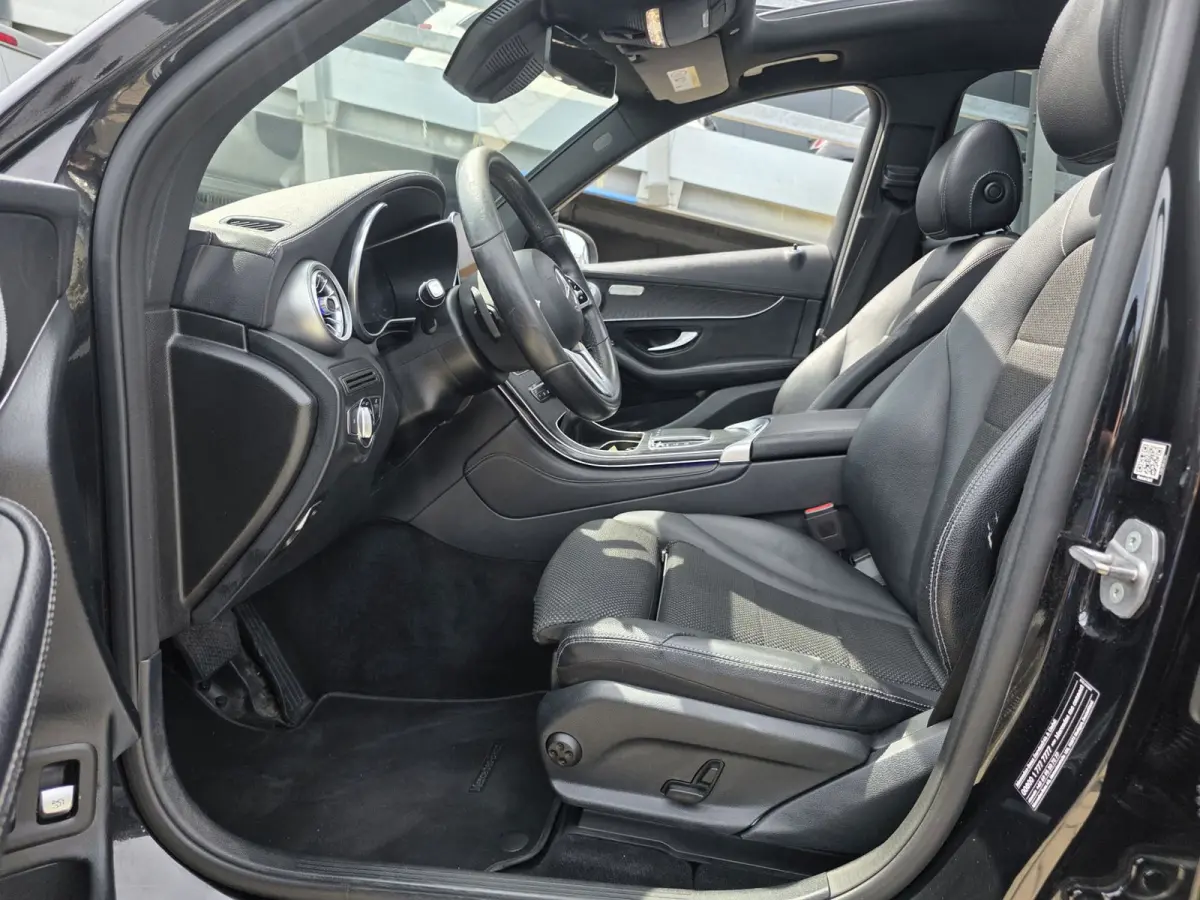 4MATIC Premium Plus