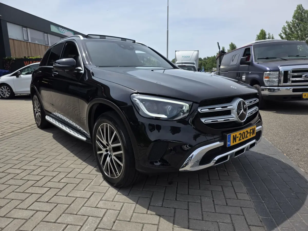 4MATIC Premium Plus