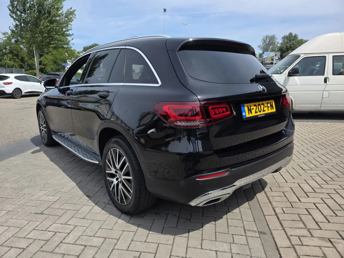 4MATIC Premium Plus
