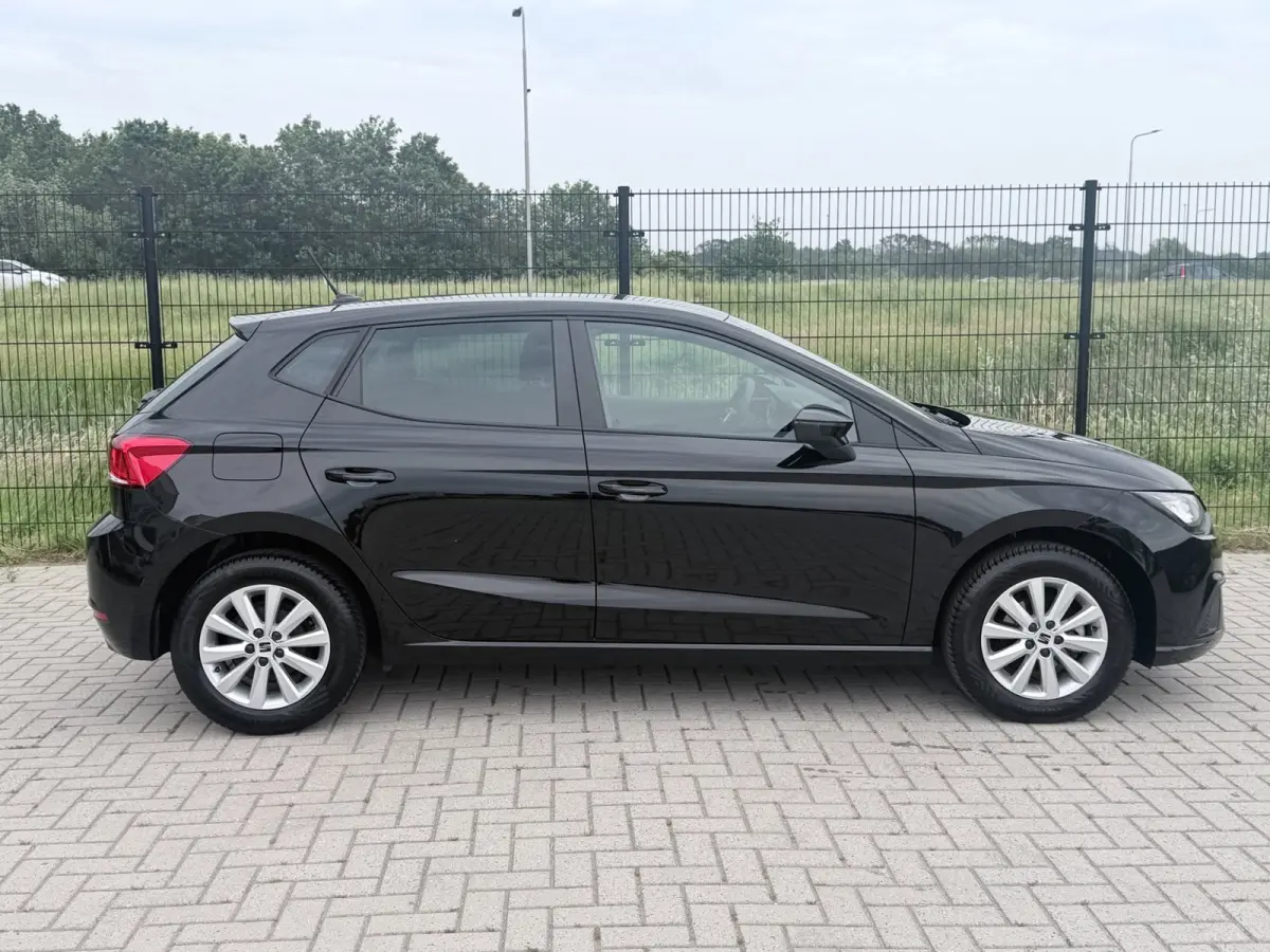 1.0 EcoTSI Style Business Connect| Carplay | Stoelverwarming |