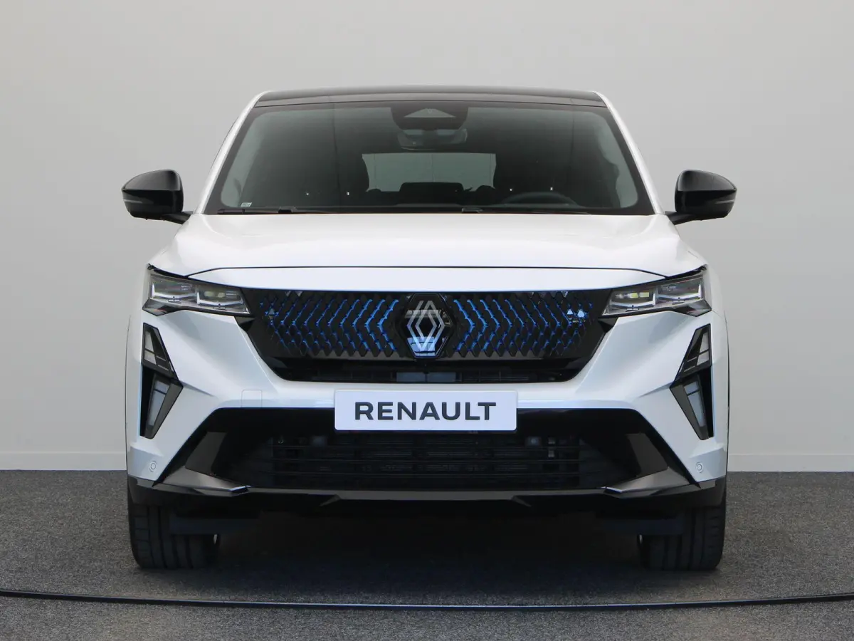 E-Tech 4x4 plug-in hybrid 300pk atelier Alpine | Vijf jaar garantie | Panoramisch dak | Harman Kardon | HUD | Elek. verwarmbaar voorruit |