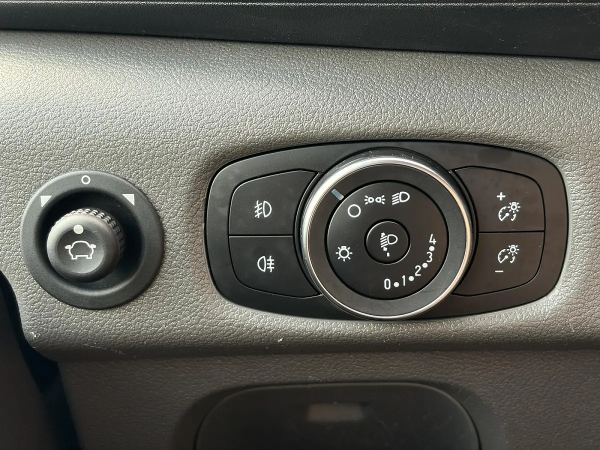 350 2.0 TDCI BAKWAGEN*CRUISE*A/C*3-P*LAADKLEP*TEL*