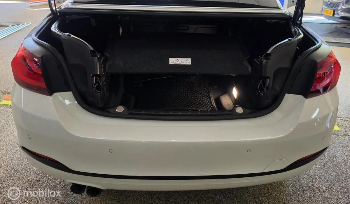 420i High Executive Edition