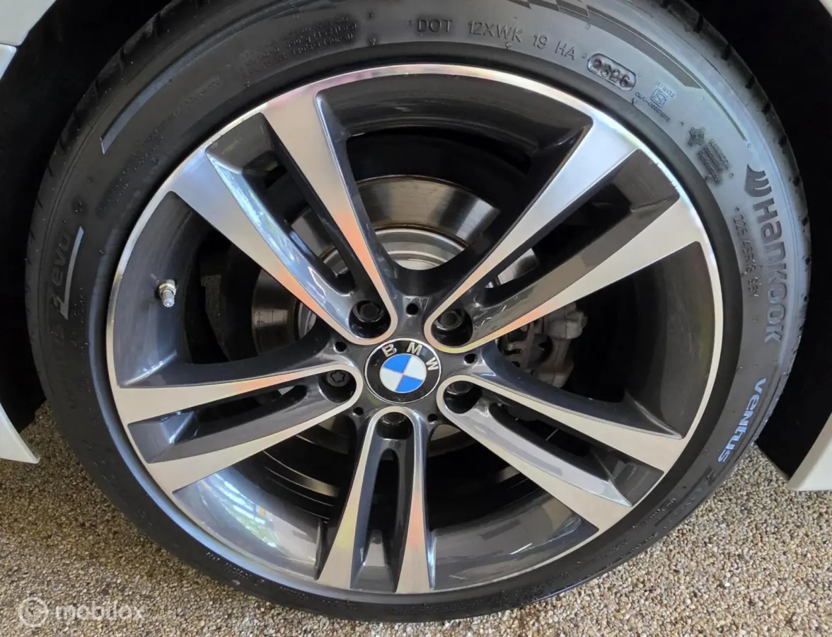 420i High Executive Edition