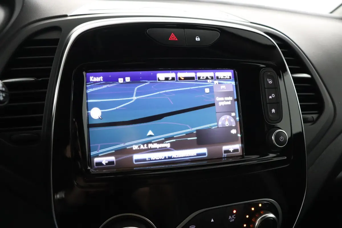 TCe 90 Intens | Parkeercamera | Navigatie |