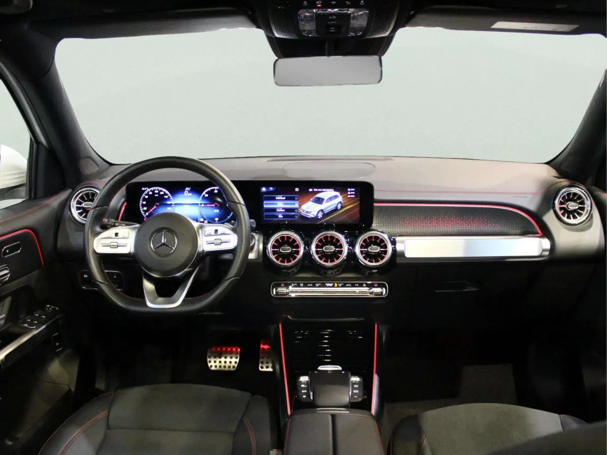 300 4MATIC AMG Line 7p. 67 kWh | Panorama dak