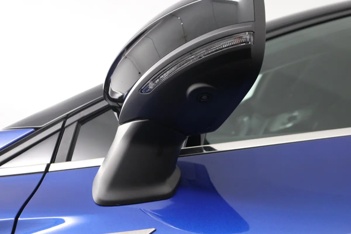 1.8 HEV AT Instyle | € 2.000 Korting! | 360º Camera | Adaptive Cruise Control | Bekleding Leder | Climate Control | Elektrische Stoelen | Google Navigatie | Panoramadak | Stoel- en Stuurv